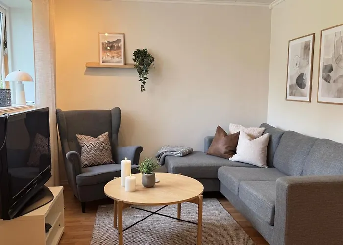 Апартаменты Romslig Med 2 Soverom - Gratis Parkering *