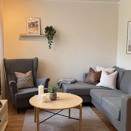 Apartamento Romslig Med 2 Soverom - Gratis Parkering *